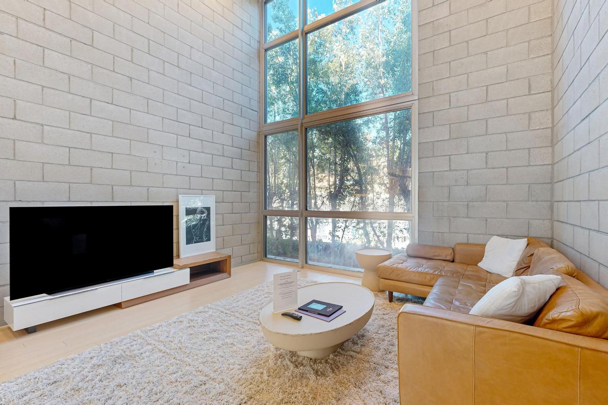 Modern Loft-Style Townhouse In Los Angeles Bagian luar foto